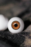 LB-09 Red Hazel (16mm)